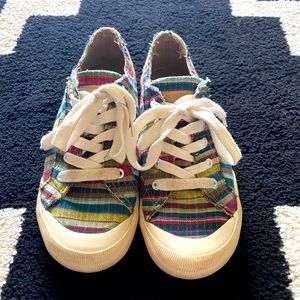 Rocket Dog strike sneakers